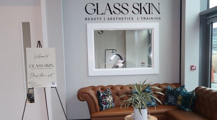 Glass Skin Studio