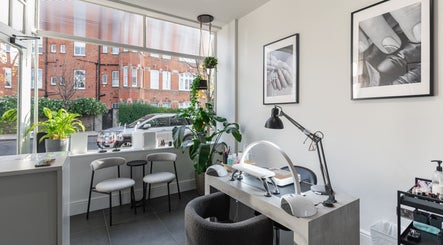 hình ảnh 2 của Salon Mari Chiswick