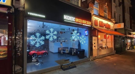 Imagen 3 de Magnetic Unisex Hair Salon Ealing