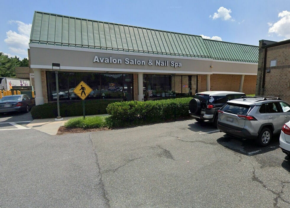 Exterior view of Avalon Nails and Spa in Silver Spring, Maryland, US, showcasing a welcoming entrance.