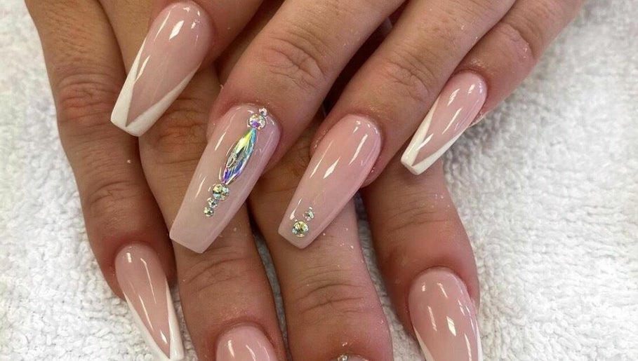 Harlow Nails – obraz 1