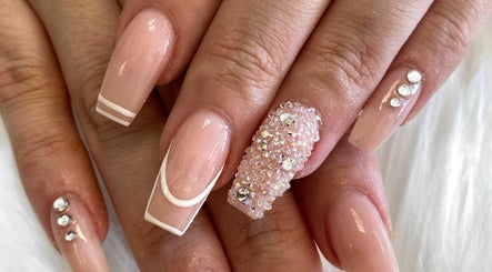 Harlow Nails – obraz 2