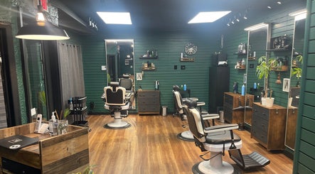 The Luna Barbers