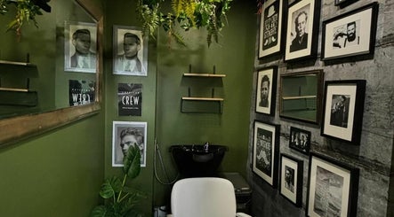 Fulham Barbers image 2