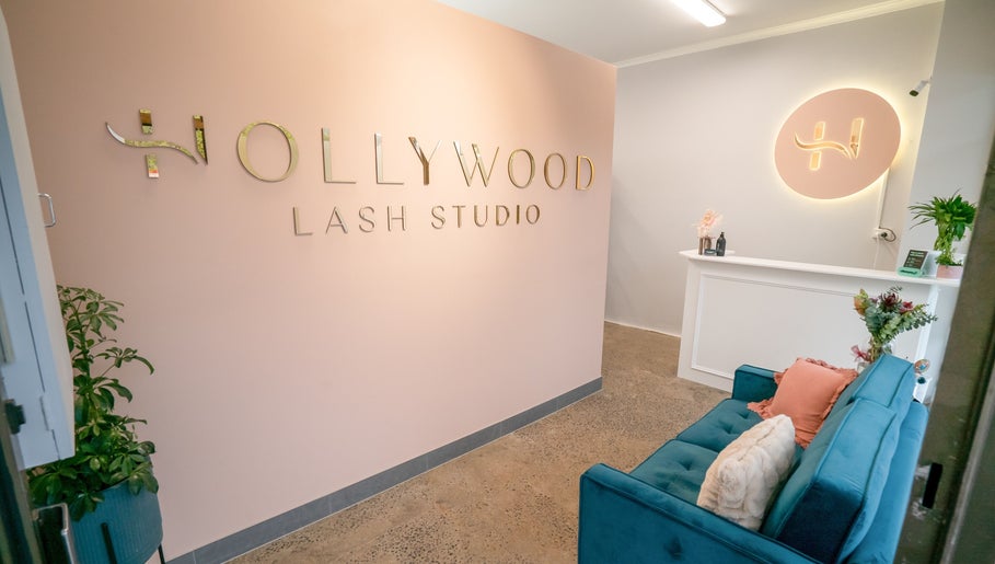 Hollywood Lash Studio afbeelding 1