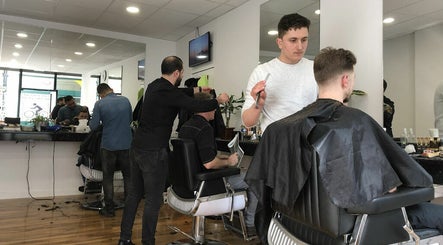 station barbers peckham image 3