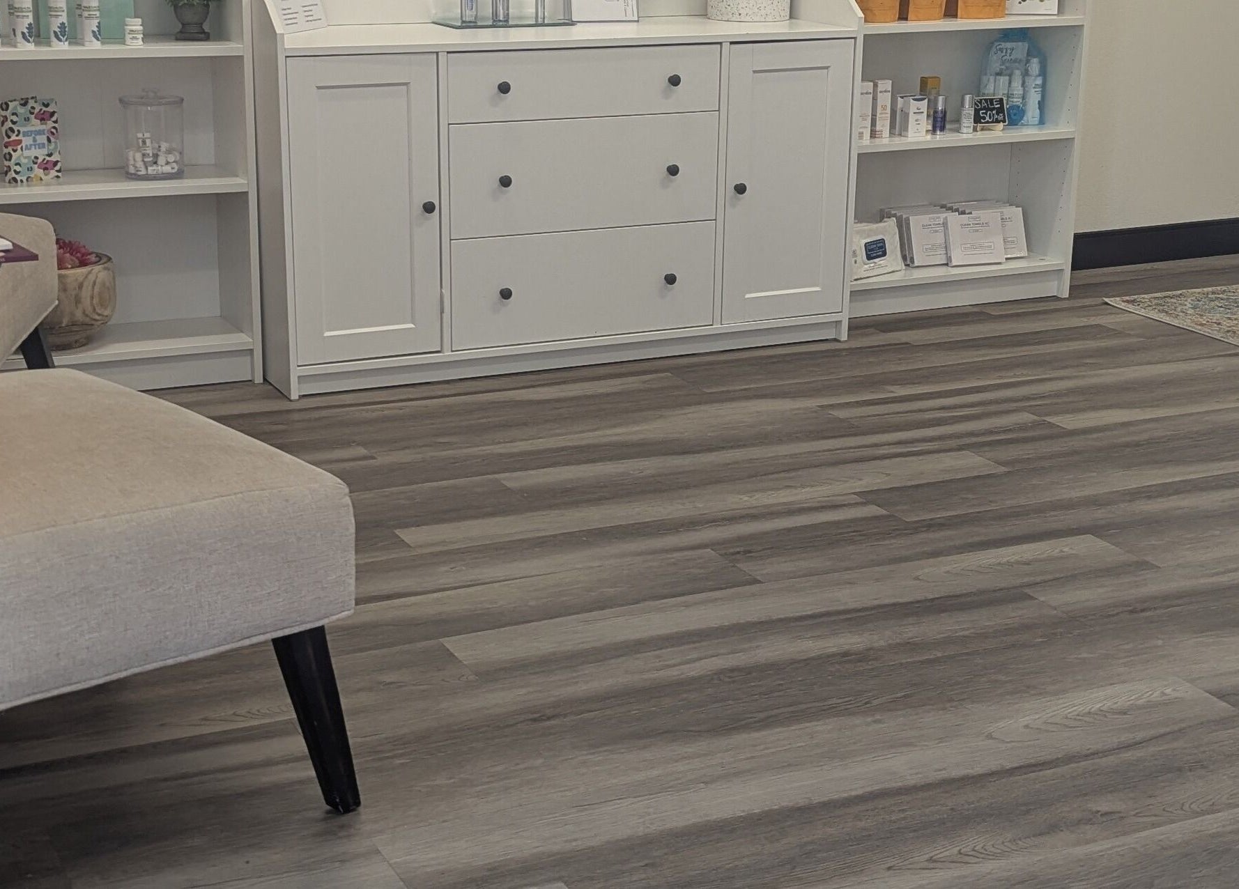 Reception area at West Valley Aesthetics in Glendale, Arizona, US with elegant decor and comfortable seating.