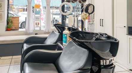 Crissel New York Hair Salon afbeelding 3