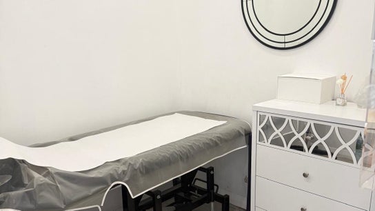 Lash It Up Beauty Salon Enfield