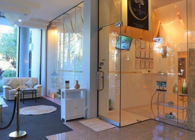 Relaxing entryway of Evaiya Spa, Surfers Paradise, Queensland, AU, featuring stylish decor and natural light.