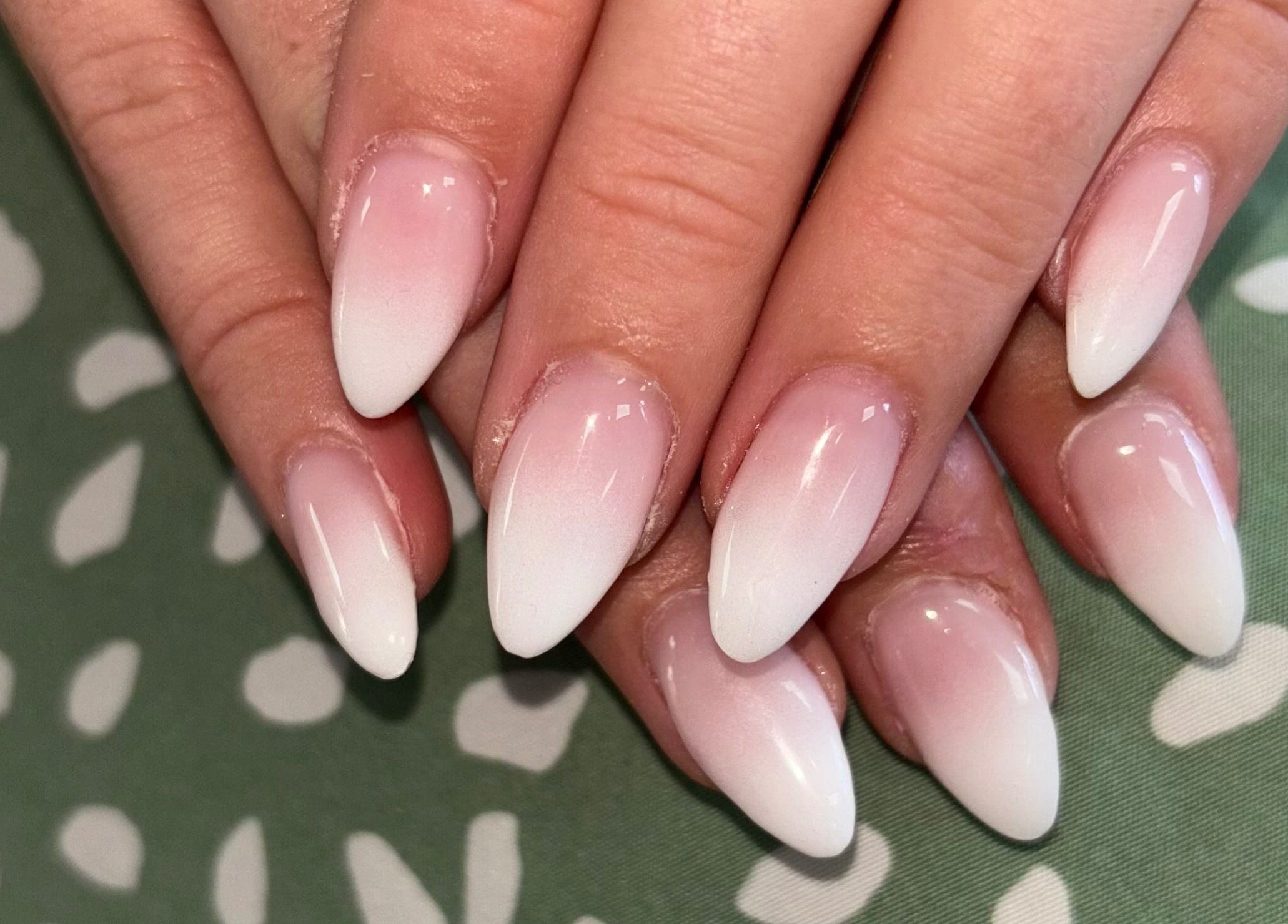 Almond-shaped ombre nails at Salon Beautè, Hillcrest, Kwazulu-natal, ZA, showcasing elegant nail art.