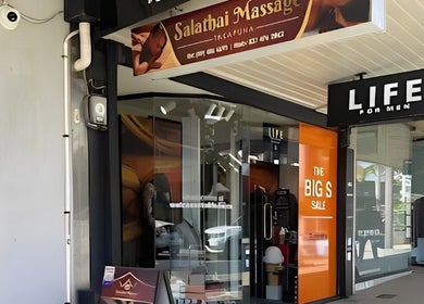 Entrance of Sala Thai Massage Takapuna, Auckland, Auckland, NZ showcasing a welcoming spa atmosphere.