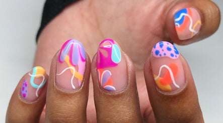 Caitlin’s Nail Room image 2