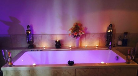 Spa Diamond Birmingham image 3