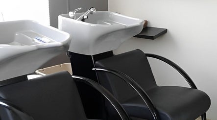 Exquisite European Salon obrázek 2