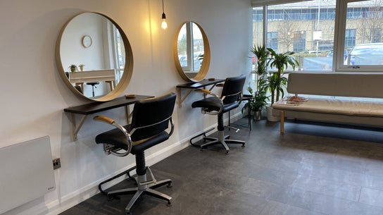 Fika Hair - Caton Road