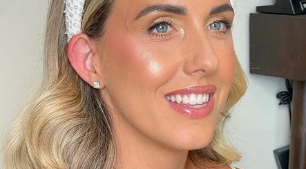 Hannah May Bridal & Event Makeup Artist afbeelding 3
