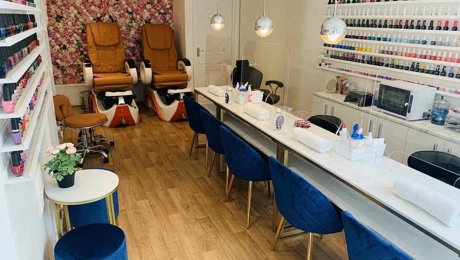 Galaxy Nails Clerkenwell slika 1