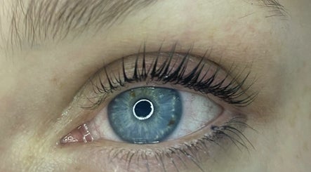 Beauty?Nailed it!  image 2