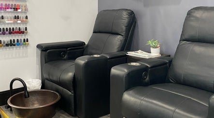 Heavens Hair Studio