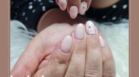 YM Nails, Beauty & Skincare, bild 2