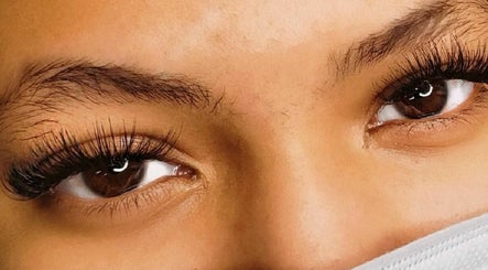 Eyeconikk Beauty