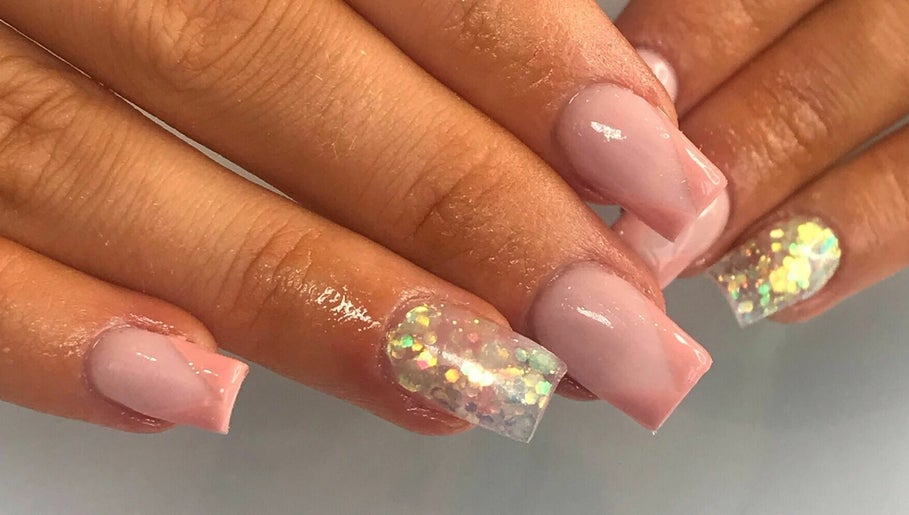 Nails by Holly kép 1