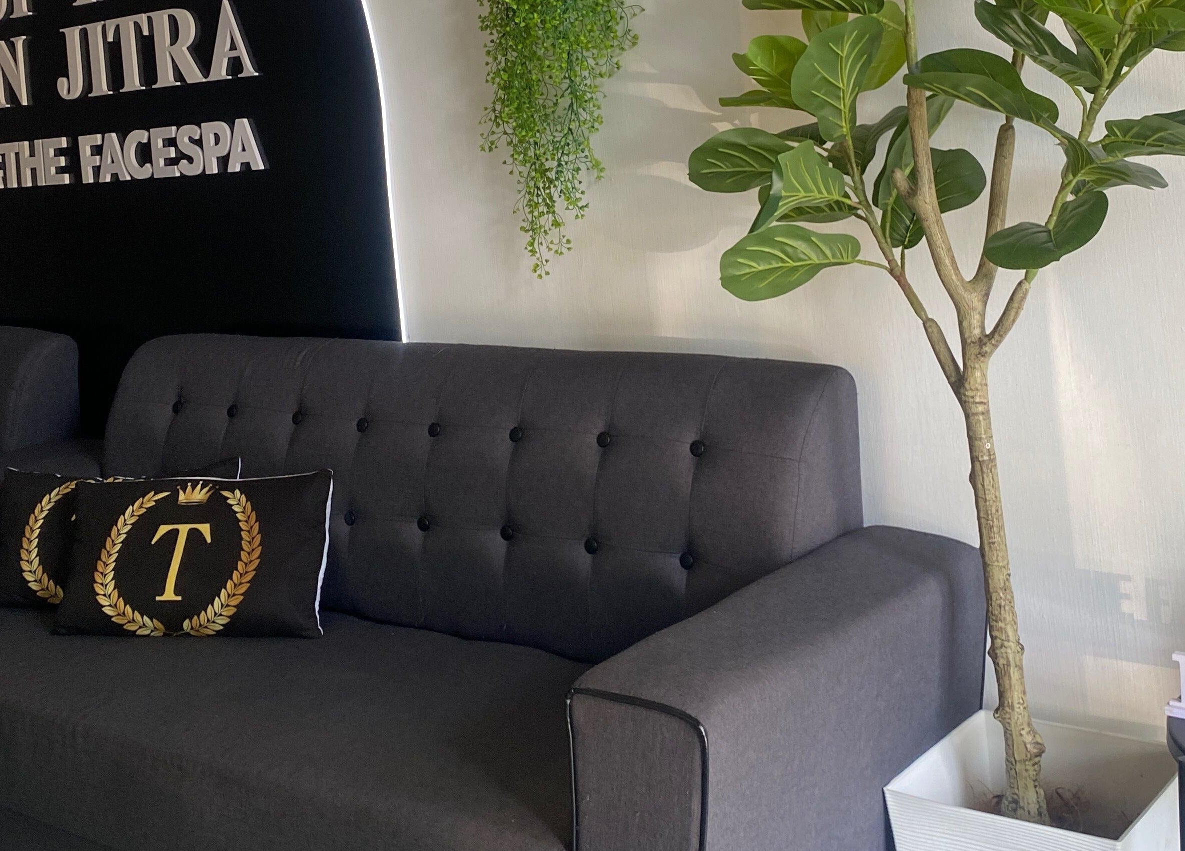 Elegant waiting area at THE FACESPA, Jitra, Kedah, MY with lush greenery and comfortable seating.