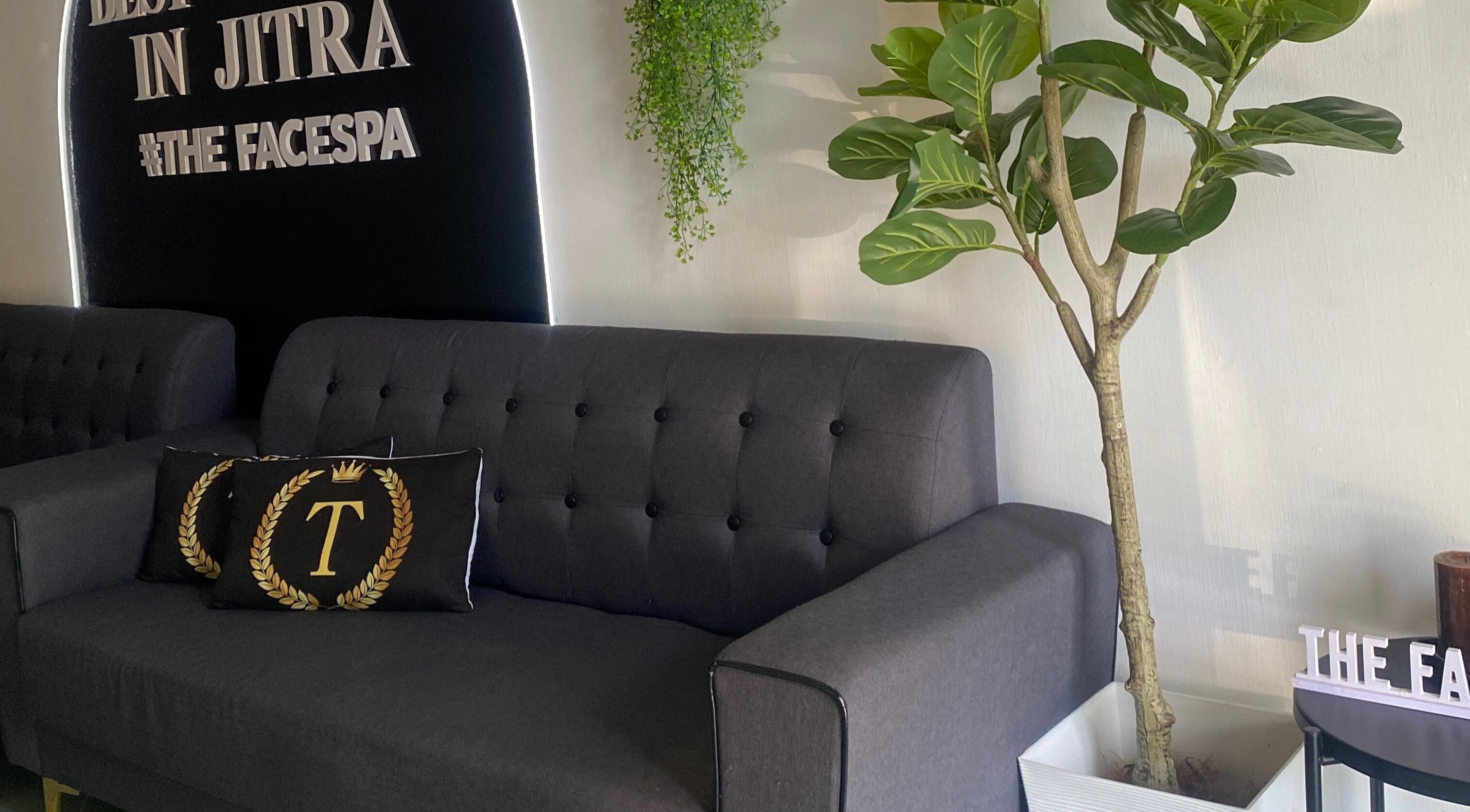 Elegant waiting area at THE FACESPA, Jitra, Kedah, MY with lush greenery and comfortable seating.