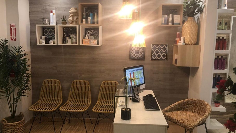 D' Glenys Mediterranean Salon & Spa obrázek 1
