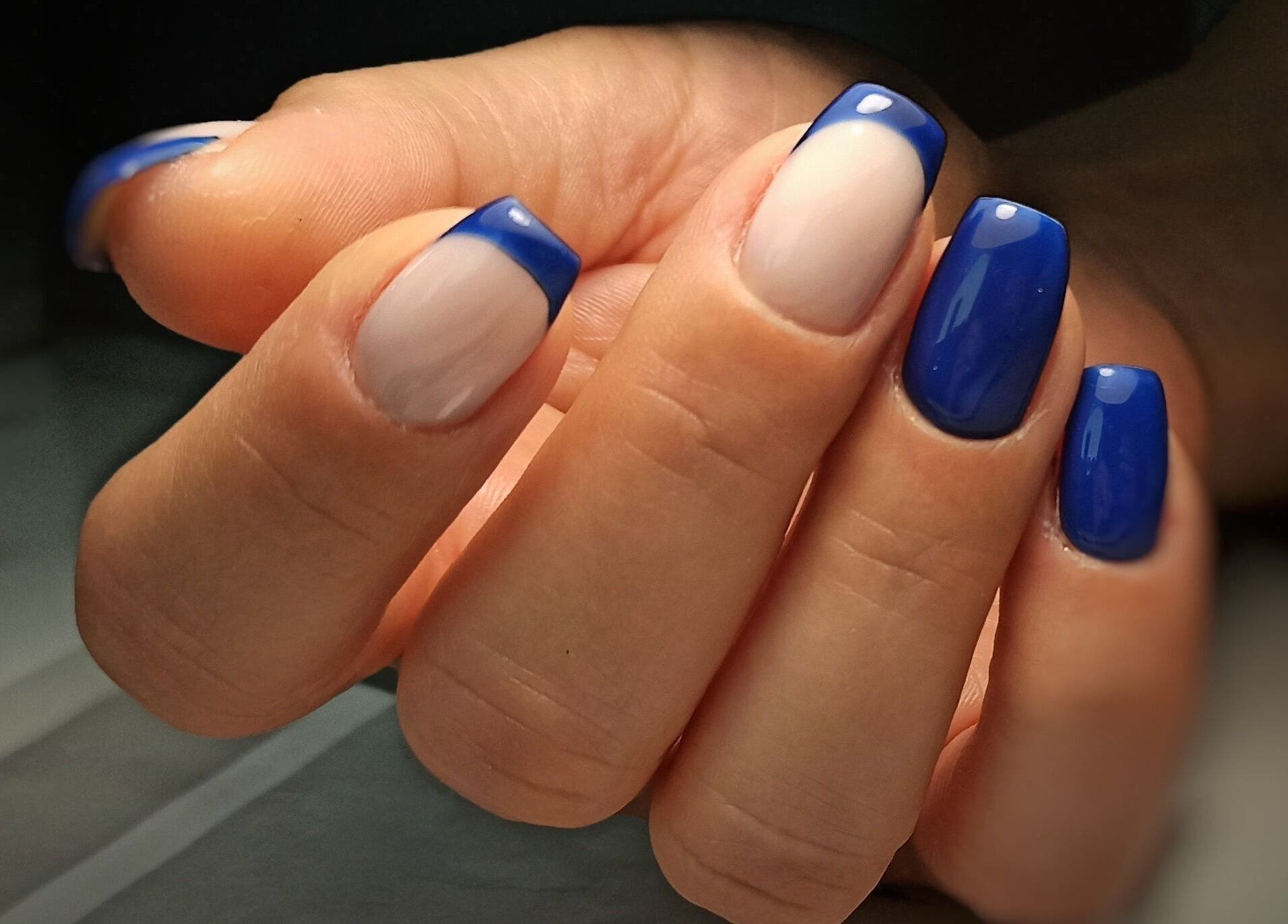 Елегантен син френски маникюр в Маникюрница by Kristiyana Aleksandrova, Бургас, Бургас, BG.