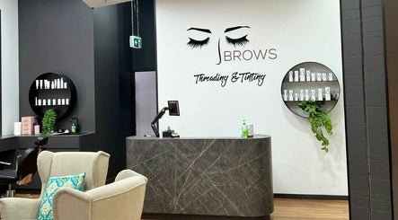 T Brows | South Point Tuggeranong obrázek 2