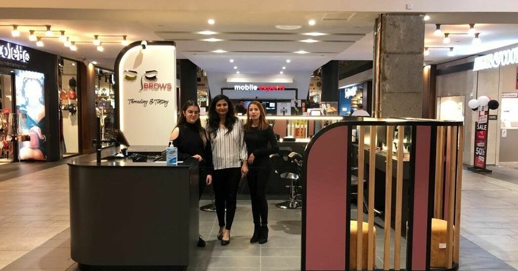 make-an-appointment-at-t-brows-wollongong-central-200-crown-street