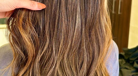 Raquel Canutto Hairdresser image 2
