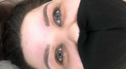 Lashes and Cosmetic Brows by Katy