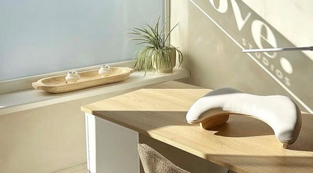 Kyra Dennison Nails in Plymouth, England offers a tranquil nail station with natural lighting and greenery.