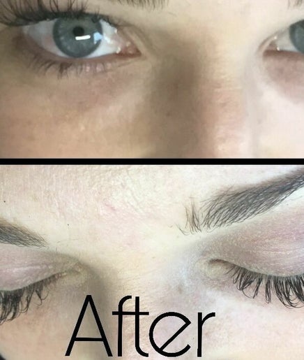 Mana Lashes image 2