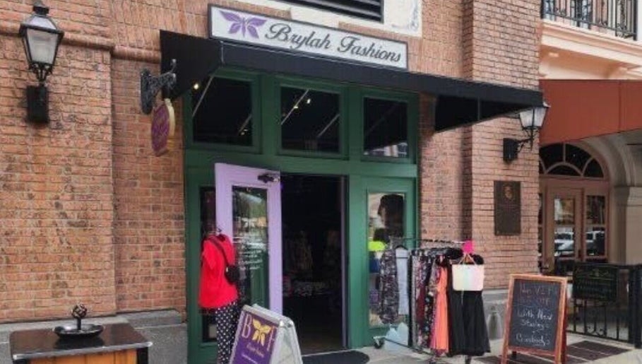 Entrance of KekeVanB Original Fairy Hair @ Brylah Fashions - Lady Lake, Lady Lake, Florida, US.