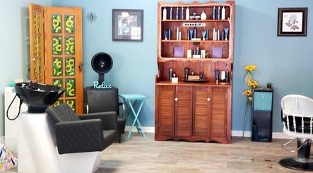 The Salon obrázek 2