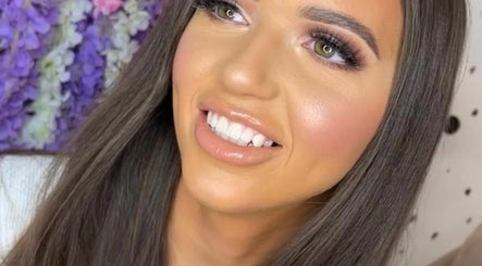 Makeup by Gee  image 2