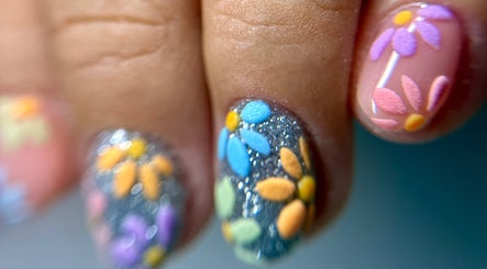Nh Nails image 3