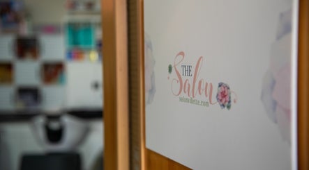 The Salon at La Villette Hotel image 2