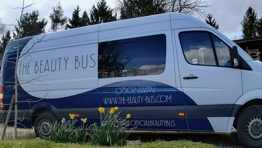 The Beauty Bus изображение 1
