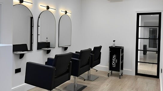 Leigh Fletcher Hairdressing