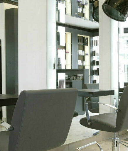 Cunning Cutz image 2