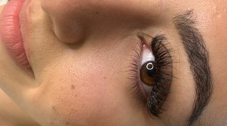 Whip Lashed Lounge image 2