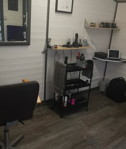 Lewistait_hair image 2