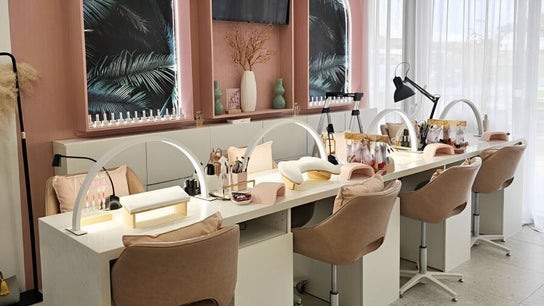 Blushing Beauty Lounge x Scalp Spa Perth