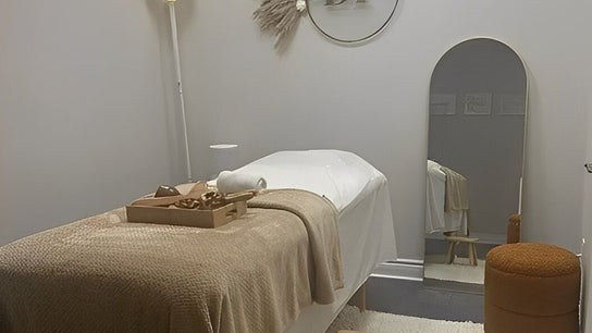 Lymphatic Drainage By Dayana