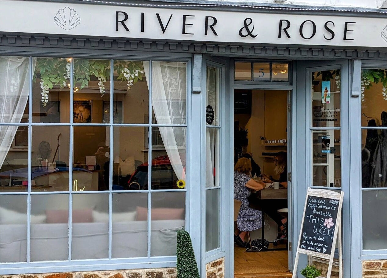 Charming facade of River and Rose in Dartmouth, England, showcasing inviting beauty space.
